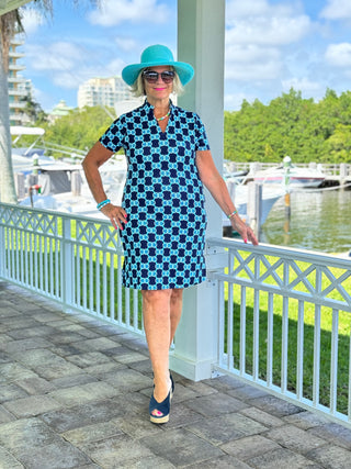 BLUE MEDALLION SHORT SLEEVE DRESS