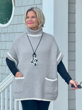 Colored Edge Solid Sleeveless Pocket Sweater Gray