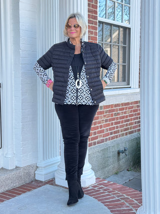 LULU-B BLACK SHORT SLEEVE PUFFER JACKET