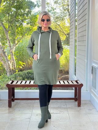 Lulu b kagaroo pocket olive scuba dress