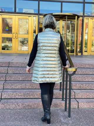 GOLD METALLIC HOLIDAY PUFFER VEST