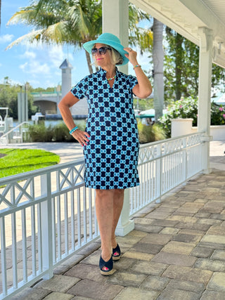 BLUE MEDALLION SHORT SLEEVE DRESS