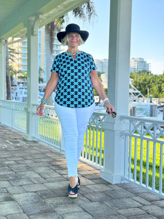 BLUE MEDALLION SHORT SLEEVE