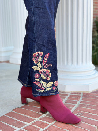 Women's Embroidered Pull On Ankle Jeans Cathys Place