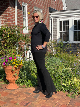 LULU-B BLACK RUFFLE TOP