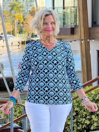 LULU B OCEAN TREASURES V NECK TOP LULU-B