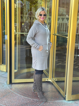 Lulu-b kangaroo pocket Taupe scuba dress