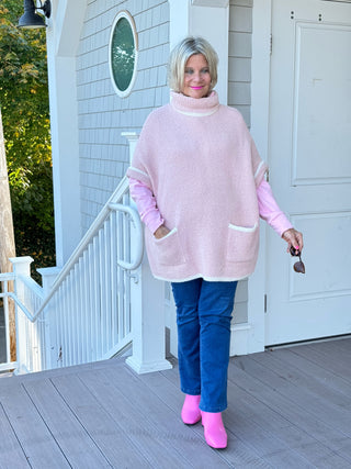 COLOR BLOCK TURTLE PINK POCKET SWEATER