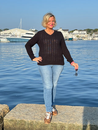 LULU-B CABLE BLACK V NECK SWEATER