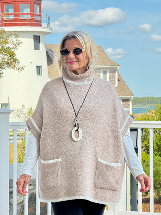 Colored Edge Solid Sleeveless Pocket Sweater Beige