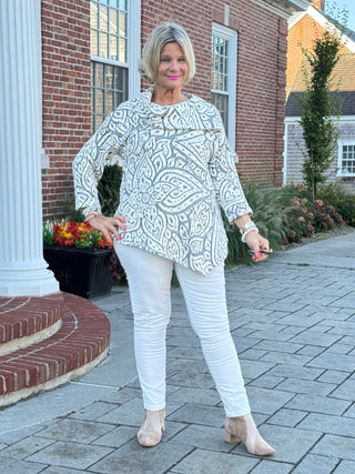 HOLIDAY IVORY JACQUARD TOP