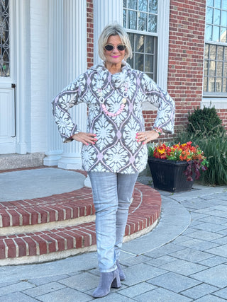 Women's Medallion Jacquard Sweater Knit Top