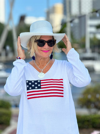 WHITE V NECK FLAG SWEATER