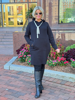 Lulu-b kangaroo pocket black scuba dress