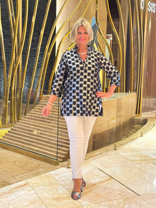 LULU-B BLACK AND SILVER TUNIC