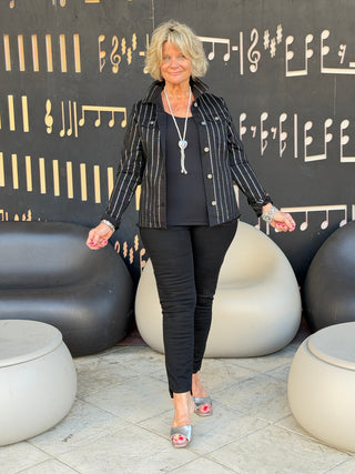 THE STARDUST BLACK JACKET ETHYL JEANS