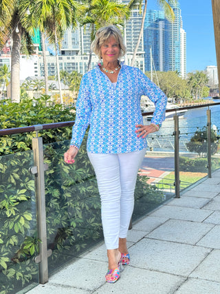 LULU B COASTAL BLOOM ZIPPER TOP