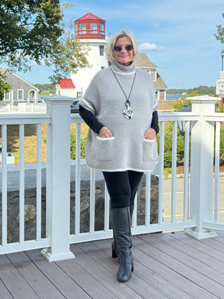 Colored Edge Solid Sleeveless Pocket Sweater Gray