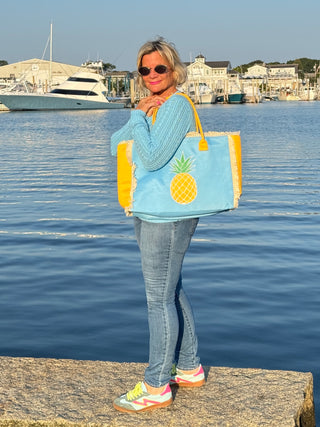 EMBROIDERED PINEAPPLE PATCH FRINGE TOTE BAG.