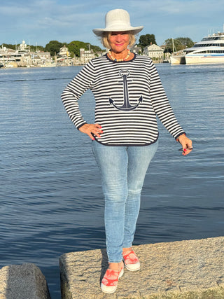 NAVY STRIPE ANCHOR SWEATER