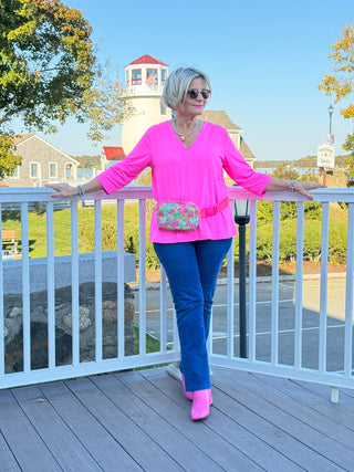 COLOR BLOCK FUCHSIA POCKET SWEATER