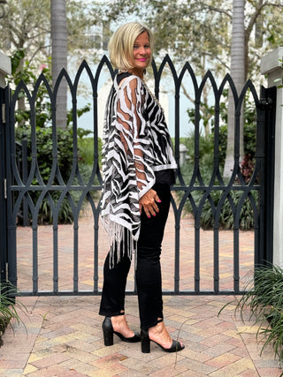 BLACK AND WHITE TIGER 7 WAY SCARF