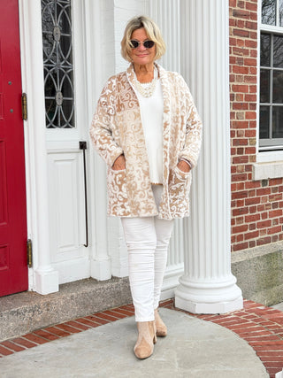 Women's Eyelash Scroll Jacquard Cardigan Cathys Place