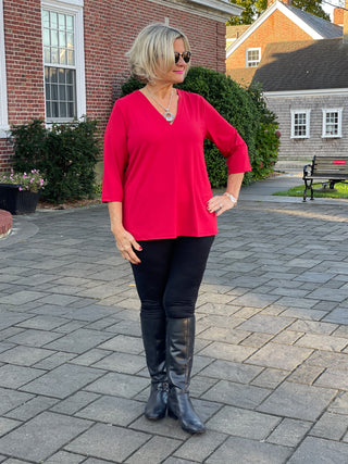 LULU-B RED TAILORED V SLEEVE TOP