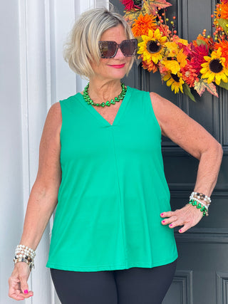 LULU-B TAILORED V EMERALD V SLEEVELESS TOP LULU-B