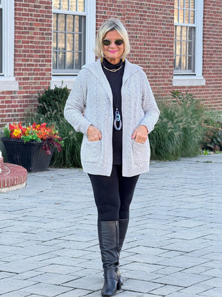 CARDIGAN PLUSH LIGHT GRAY CARDIGAN SWEATER