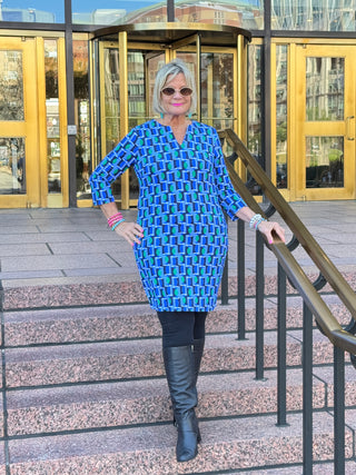LULU-B Seaport Geo Notch Sleeve Dress