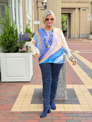 Blue Wavy Round Neck Knit Printed Sweater