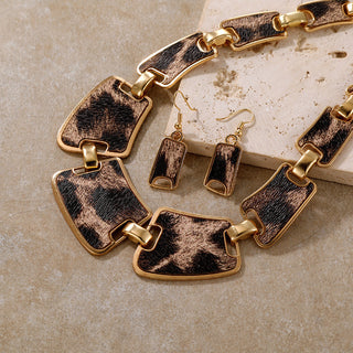 LEOPARD CAFE NECKLACE SET Cathys Place