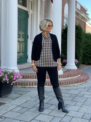 HOUNDSTOOTH RUFFLE TOP