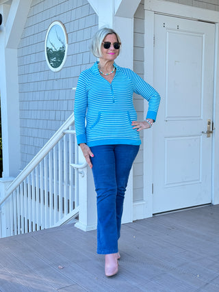 AQUA STRIPE HALF ZIPPER