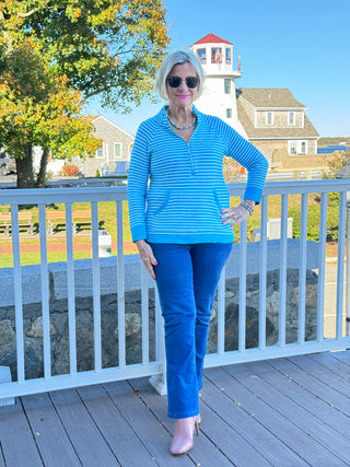 AQUA STRIPE HALF ZIPPER