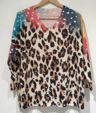 POLB Italian Cozy Leopard Sweater One Size LOOWIE LOOWIE