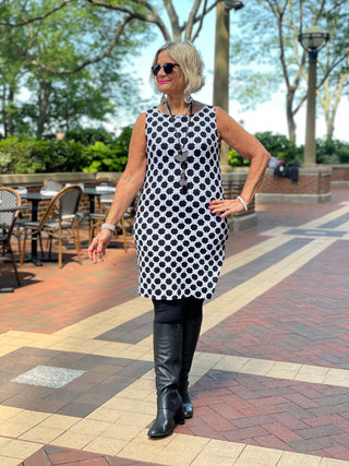 CITY CHIC BLACK AND WHITE SHIFT DRESS