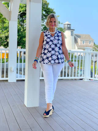 TAILORED NAVY DAISY SLEEVELESS V TOP