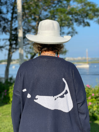 NANTUCKET NAVY SWEATER