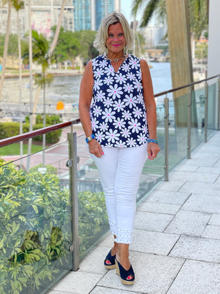 DAISY DAY SLEEVELESS V-NECK TOP - Cathys Place