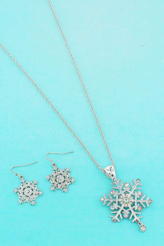 SNOWFLAKE PENDANT NECKLACE - Cathys Place