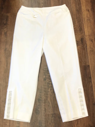 EMBELLISHED LATTICE CAPRI WHITE - Cathys Place