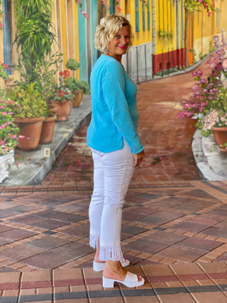 CHENILLE NEW BLUE VACA SWEATER