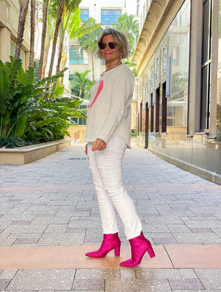 WHITE PINK HEART SWEATER