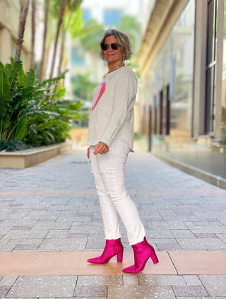 WHITE PINK HEART SWEATER