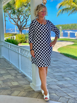 TINSLEY SLEEVE DRESS - Cathys Place