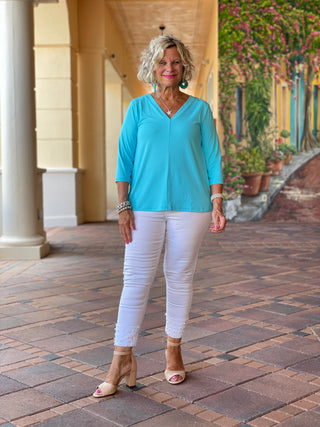 TAILORED SEAFOAM SLEEVE V TOP