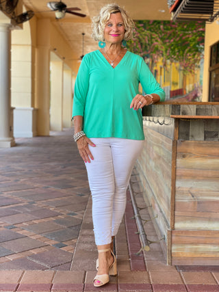 TAILORED SLEEVE MINT V TOP