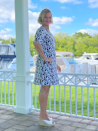 BLACK AND BEIGE ELBOW SLEEVE DRESS - Cathys Place